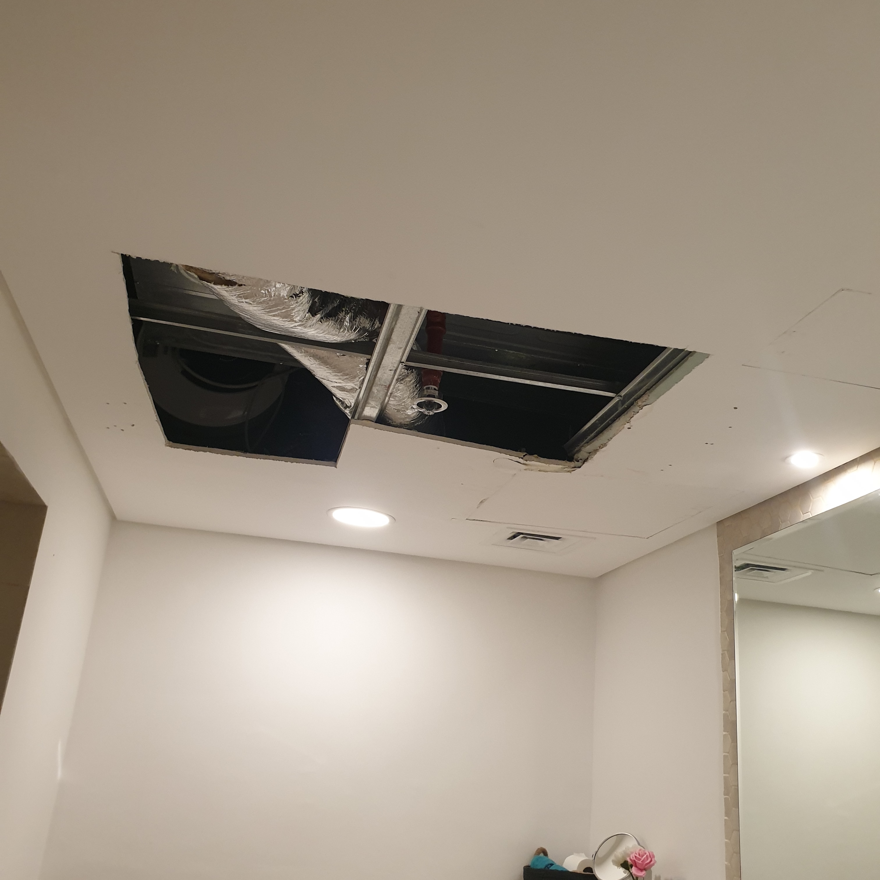 Gypsum ceiling master in Dubai
