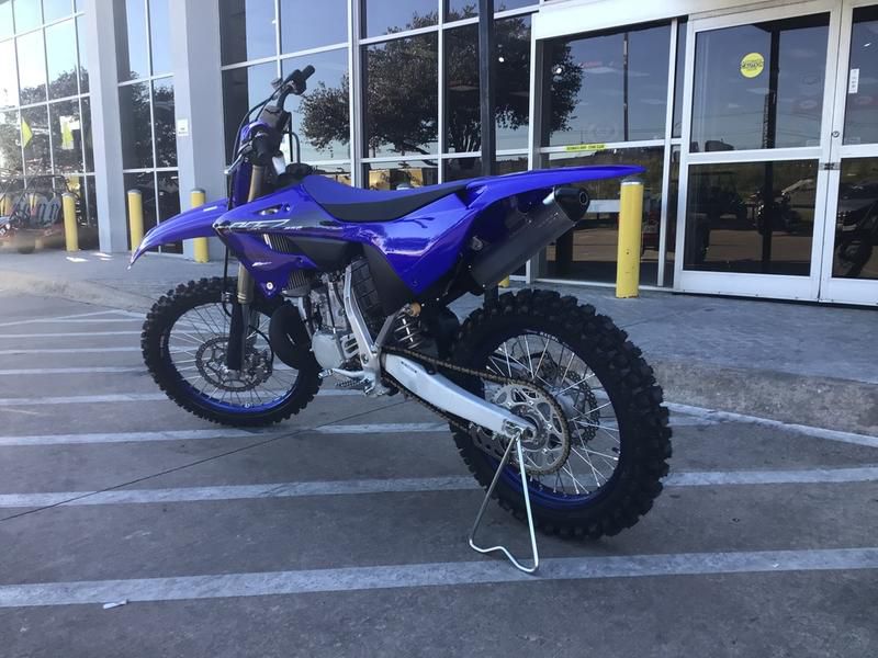 2023 Yamaha YZF 450 (+971561943867)