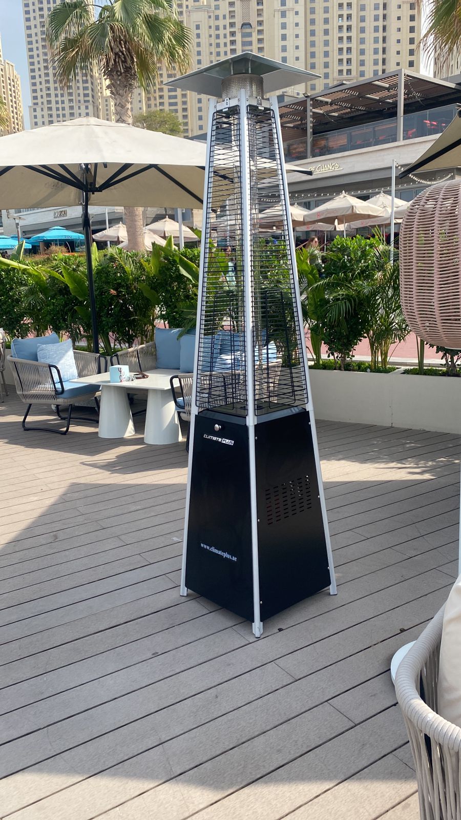 Quartz tube pyramid patio heater with electric ignition (black)