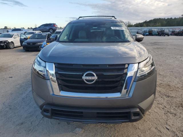 2022 Nissan Pathfinder Sv1