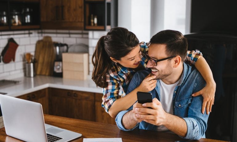 Short Term Loans Online: A Creative Way to Deal