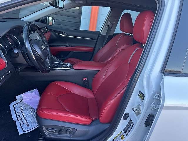 2019 Toyota Camry XSE