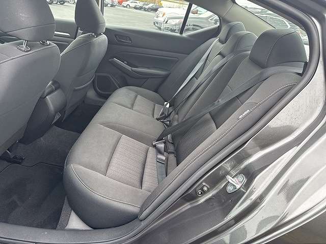 2023 Nissan Altima SV