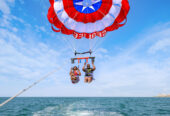 Dubai Couple Parasailing – Love is in the Air!