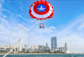 Dubai Couple Parasailing – Love is in the Air!