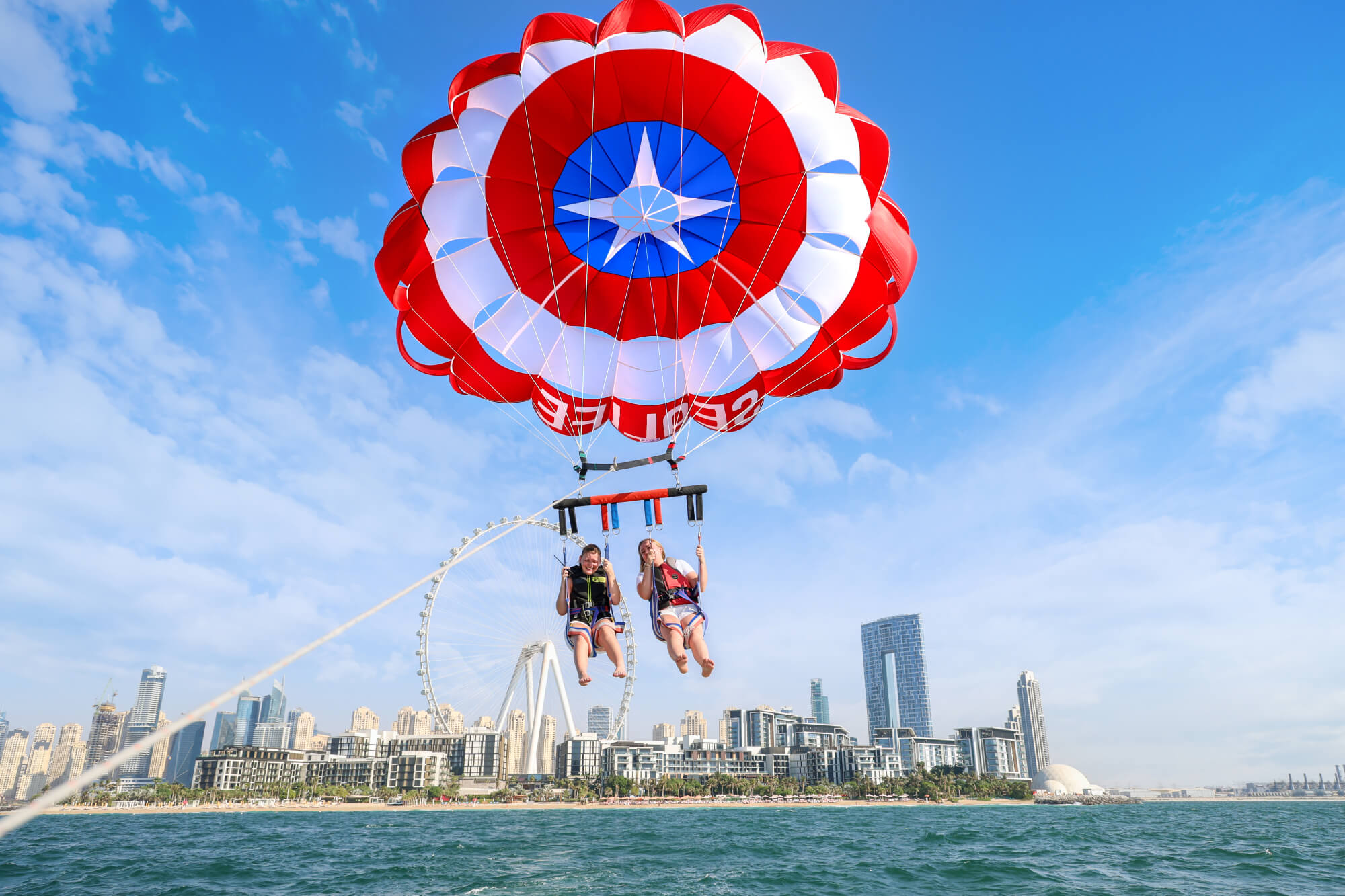 Dubai Couple Parasailing – Love is in the Air!