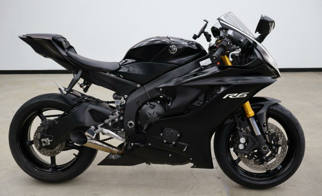 2020 YAMAHA R6