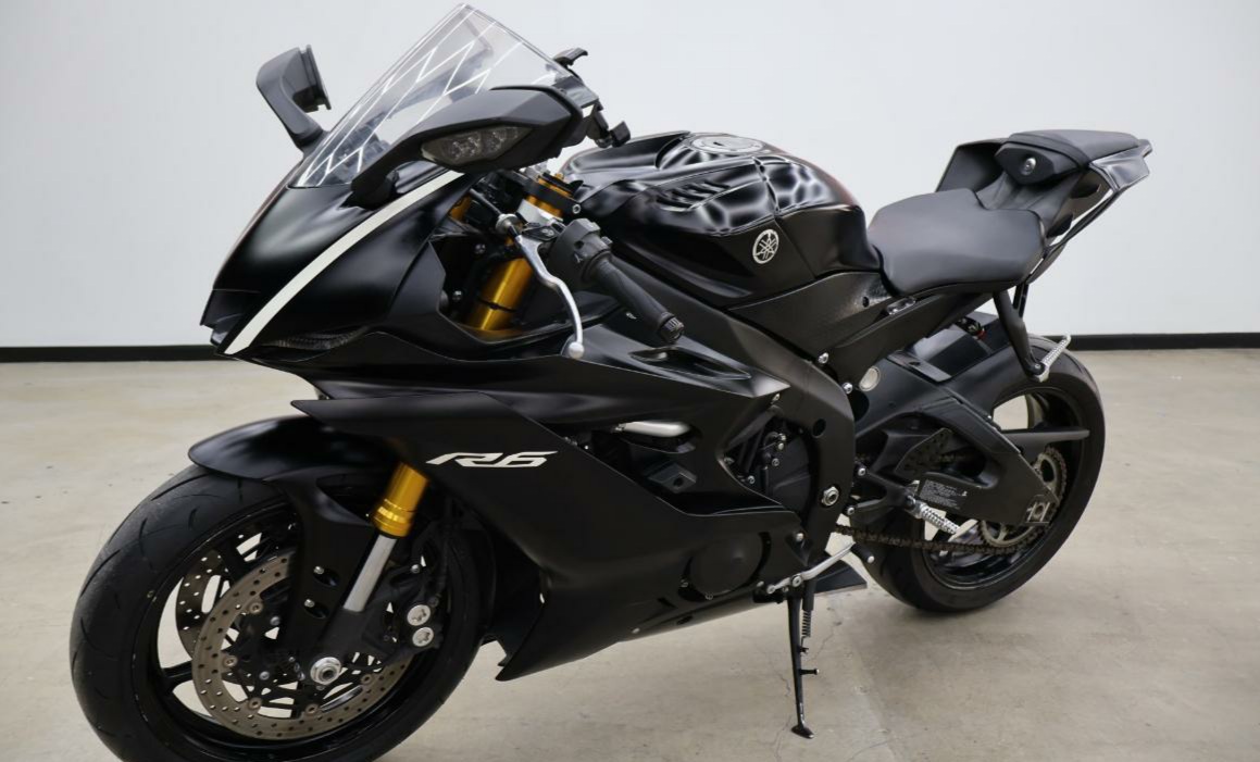 2020 YAMAHA R6