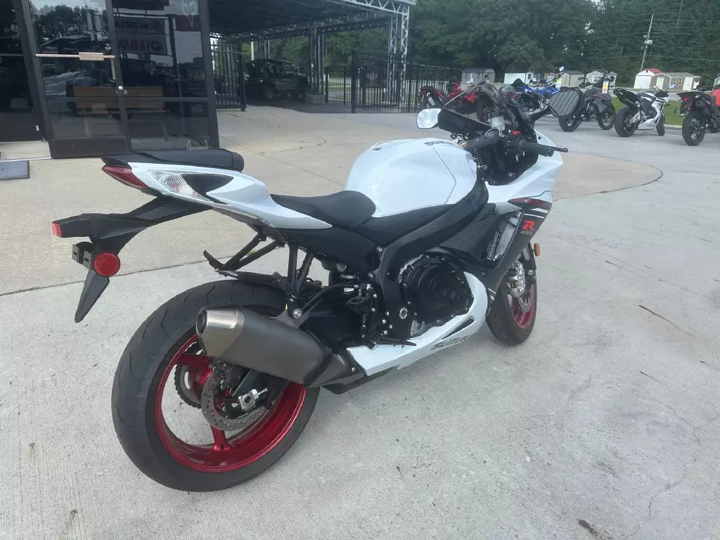 2024 Suzuki GSXR