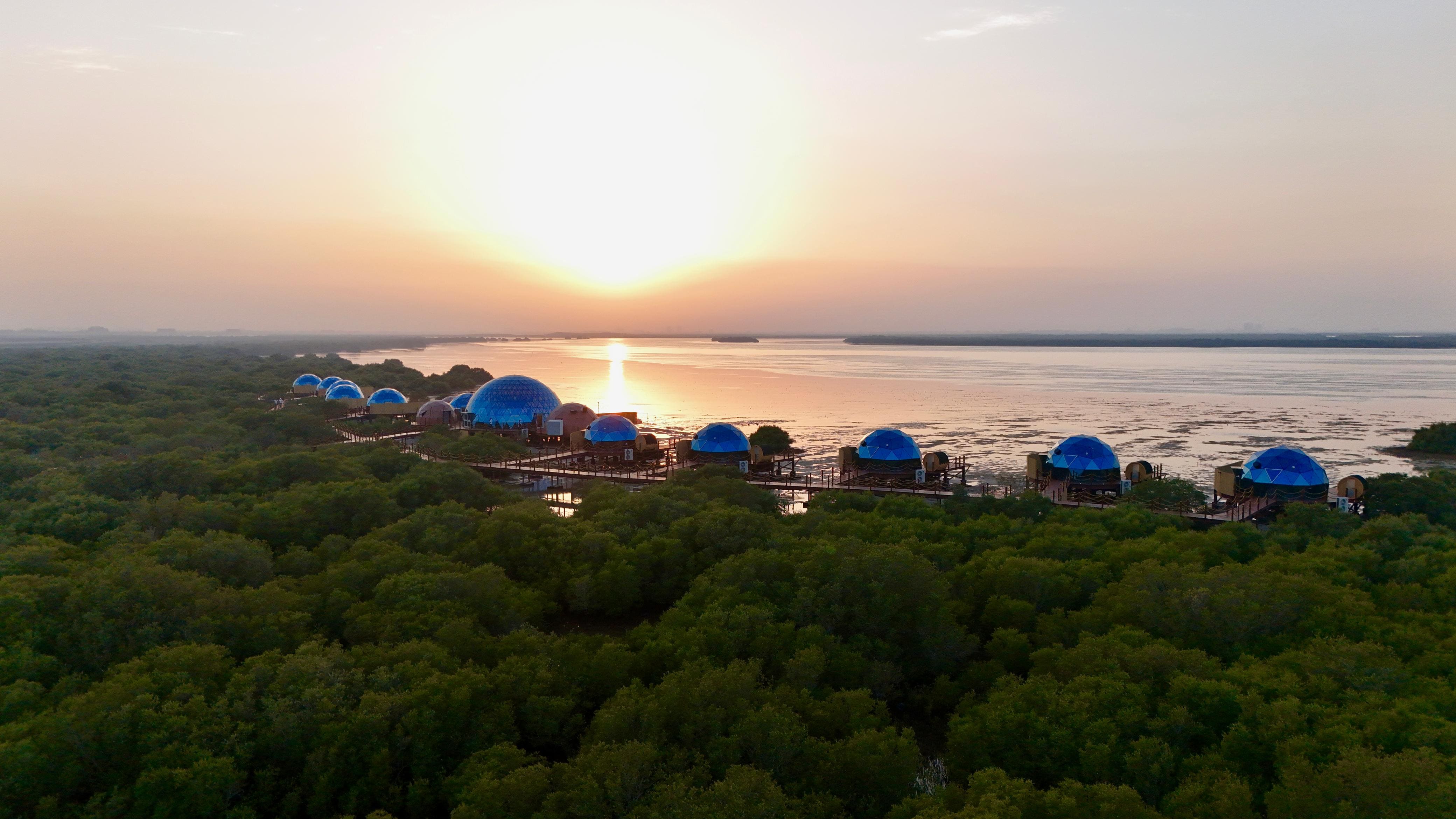 Tourist Sites in Dubai | Sharjah Tourist Spot | Kayaking Dubai