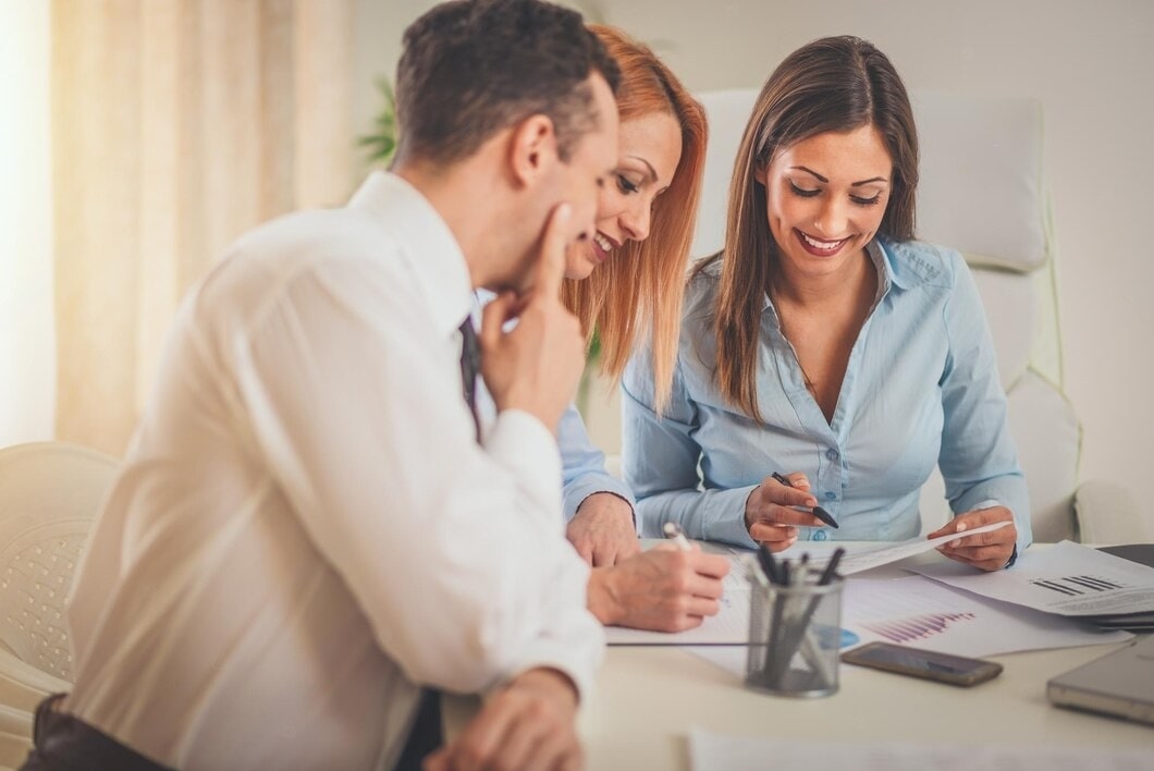 Same Day Payday Loans: Obtain the Loan without Any Trouble