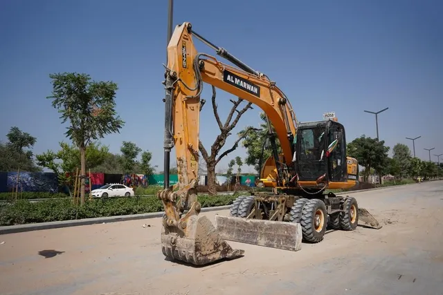 Grab a Deal 2017 JCB JS175 Wheel Excavator