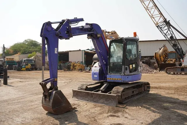2001 Komatsu PC78UU-6 Excavator – Limited-Time Discount Available