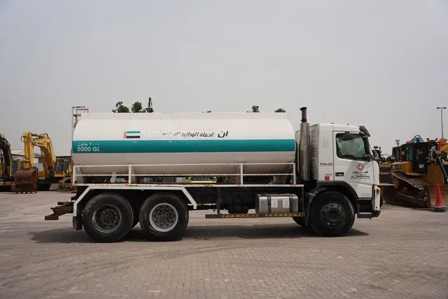 For Sale: Volvo FM12 6×4 Water Truck 2025