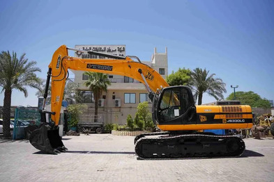2008trackjcb-1