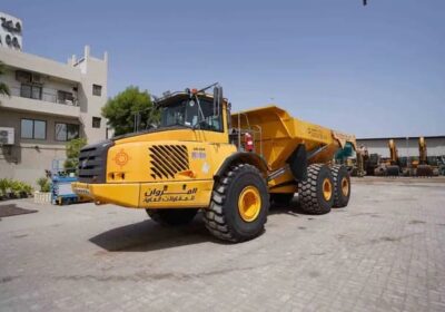 2009-volvo-a40e-articulated-dump-truck-front-left-view-ad-0310-2