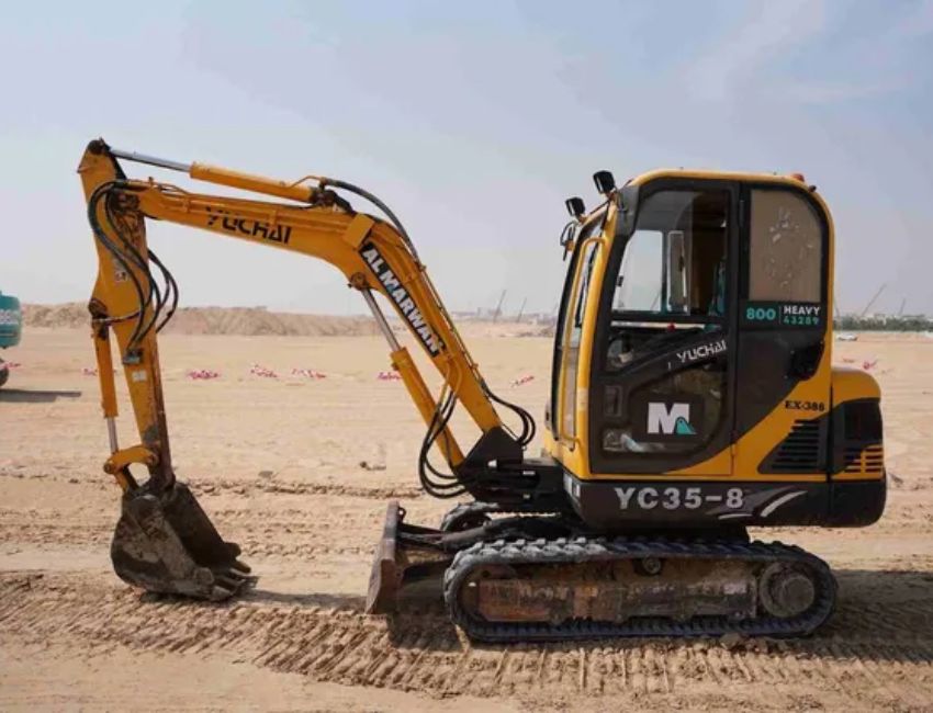 In Offer 2017 Yuchai YC35-8 Mini Excavator