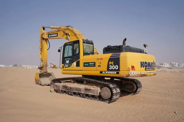 Buy Komatsu PC300-8M0 Track Excavator 2019