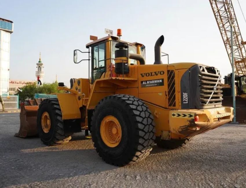 Deal 2025 Volvo L220F Wheel Loader