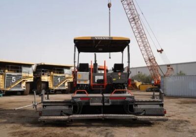 2025-Volvo-P5320B-ABG-Track-Paver-7-6