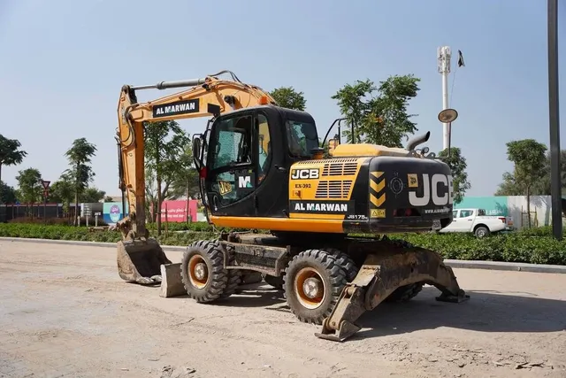 Own 2017 JCB JS175 Wheel Excavator