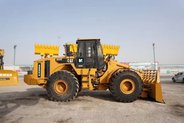 Grab Caterpillar 966G Wheel Loader with Dozer Blade 2001
