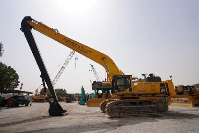 Get 2018 Komatsu PC850-8R1 Long Boom Excavator