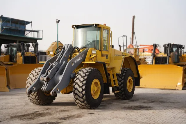 Volvo L150E Wheel Loader – Built for Heavy Performance