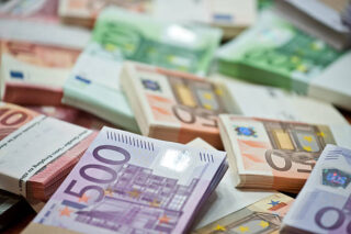 euro-1