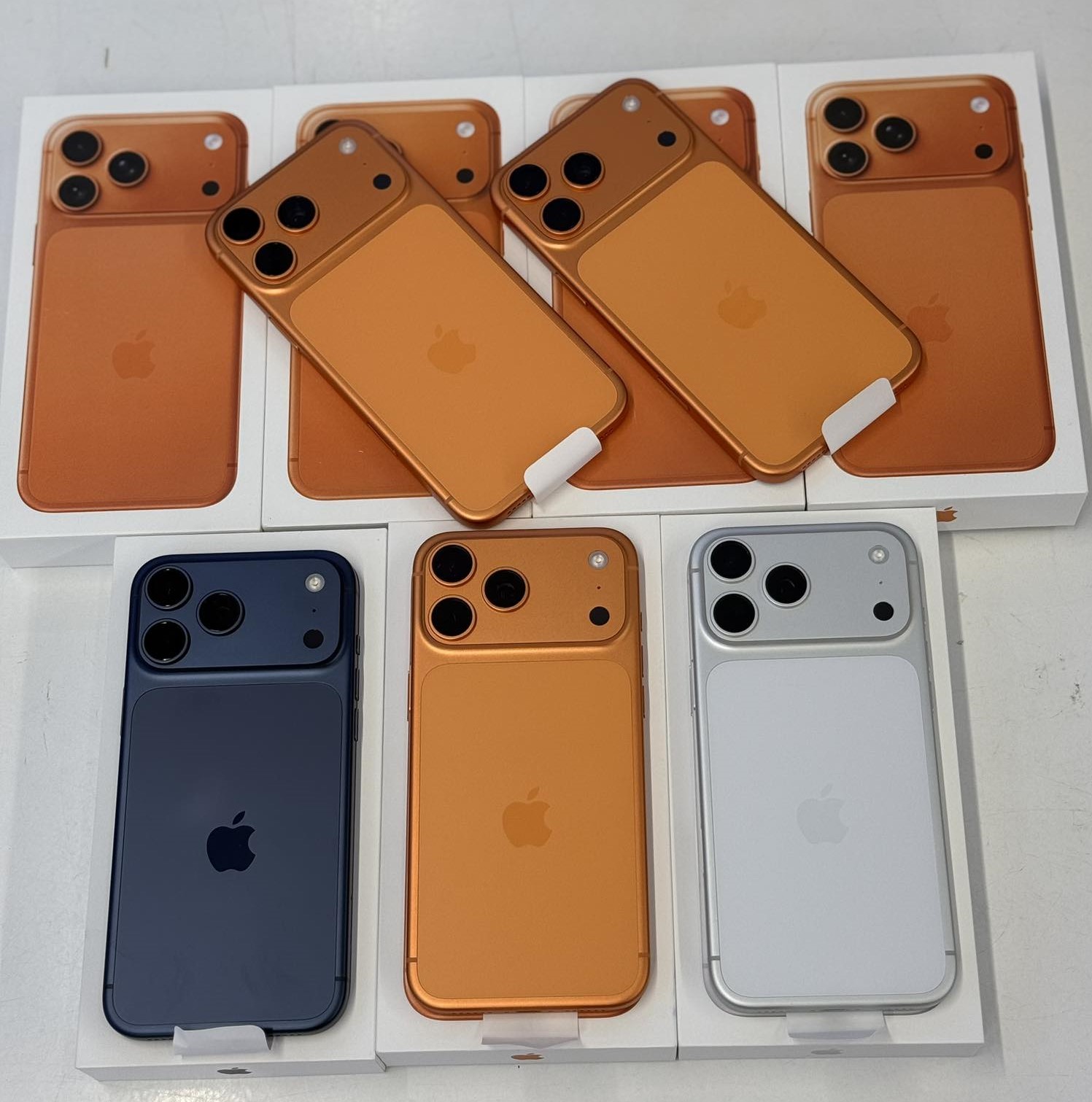 Apple iPhone 17 Pro Max, iPhone 17 Pro, iPhone 17, iPhone Air, iPhone 16 Pro Max, iPhone 16 Pro, iPhone 16, iPhone 16 Plus, iPhone 15 Pro Max, iPhone 15 Pro, Samsung S25 Ultra, Sony PS5 Pro