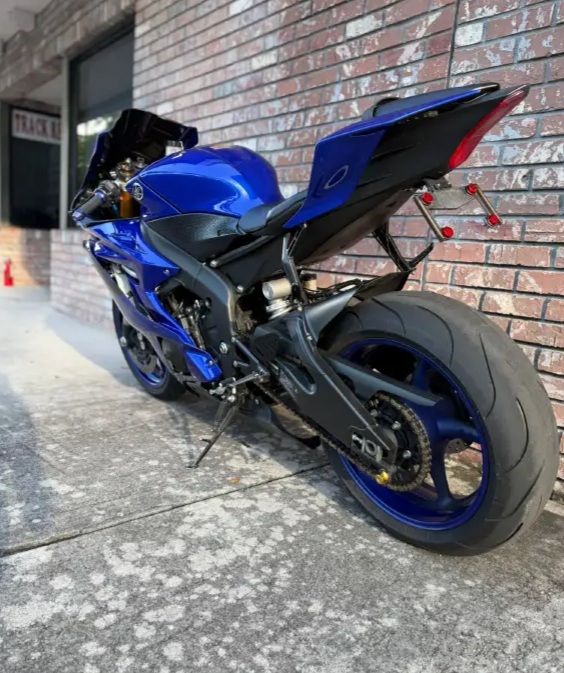 2018 yamaha R6