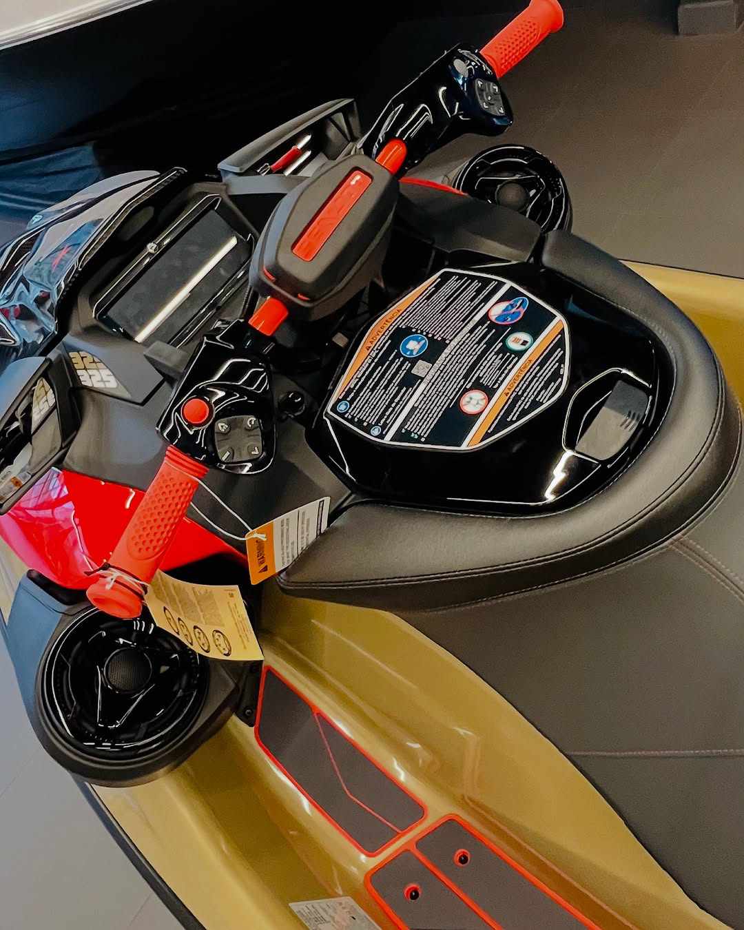 2025 SEA-DOO RXP-X 325 TECH PACKAGE jetski