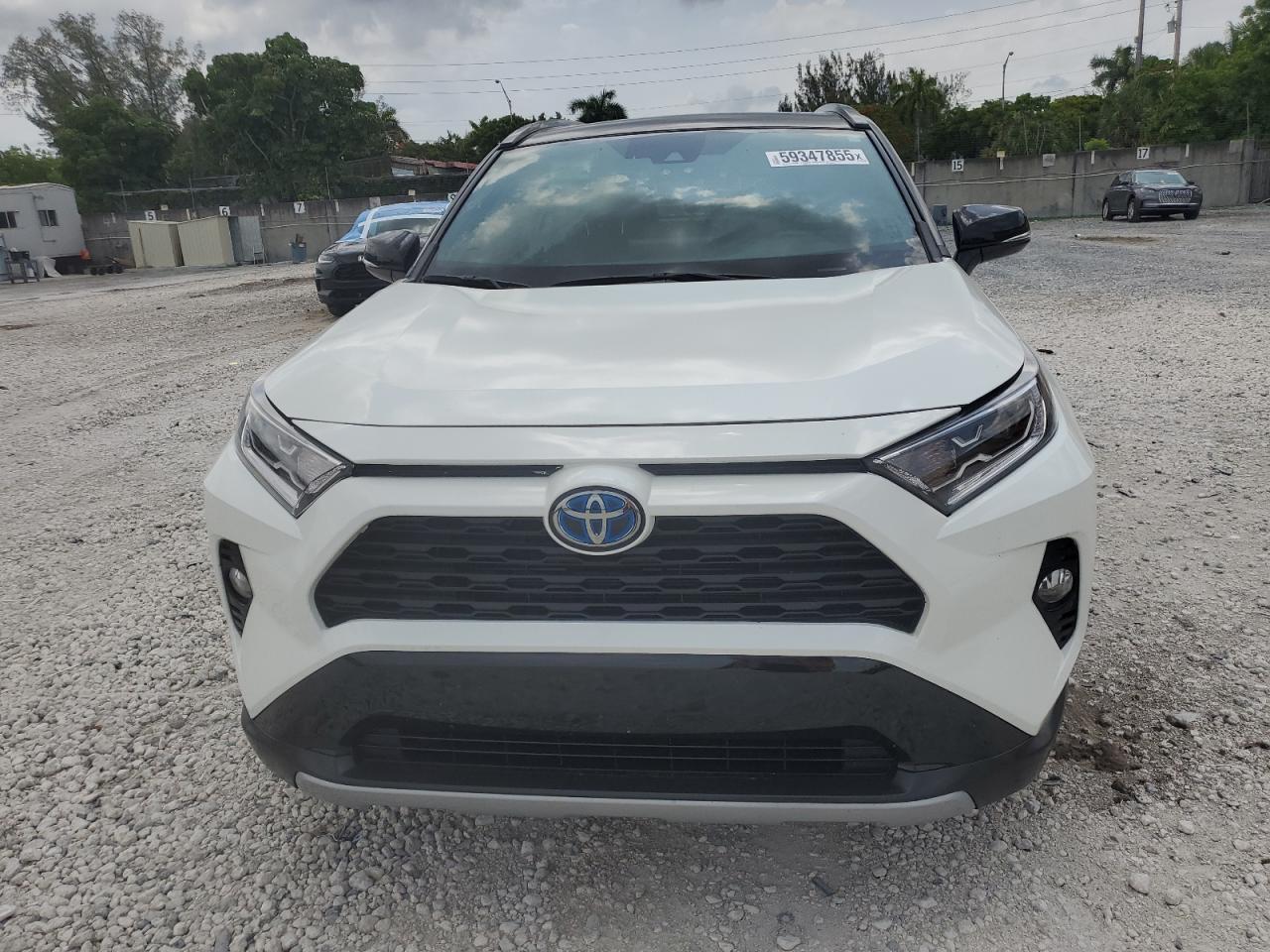 2021 Toyota RAV4, Xse Hybrid